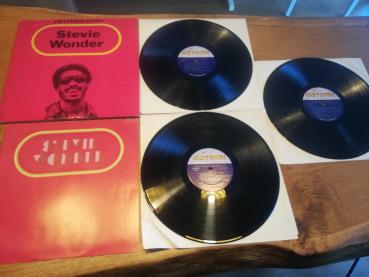 Stevie Wonder  Anthology 1974 Motown Records M9-804A3 Dreifach LP Set incl. Booklet US Pressung VG+/VG+